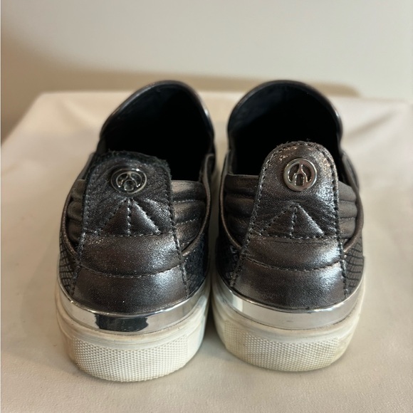 WISHBONE Sz 10 Slip On Loafers Snake Print Metallic Rubber Soles Slides Shoes - Picture 6 of 9